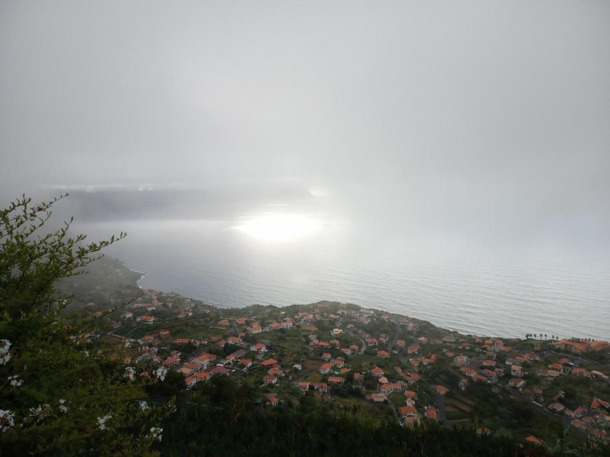 Appartamento Lazy Lizard By The Ocean Seixal  Esterno foto